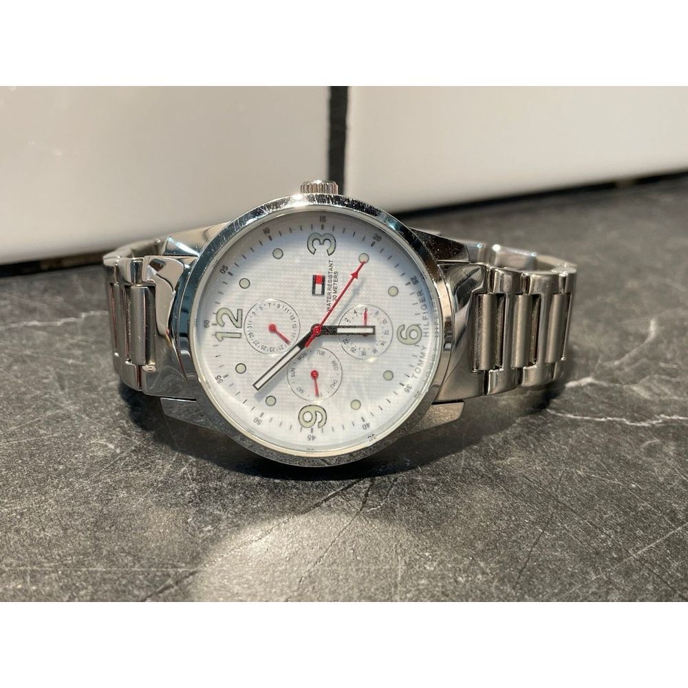 Men's Silver Tone Tommy Hilfiger Watch - New Battery